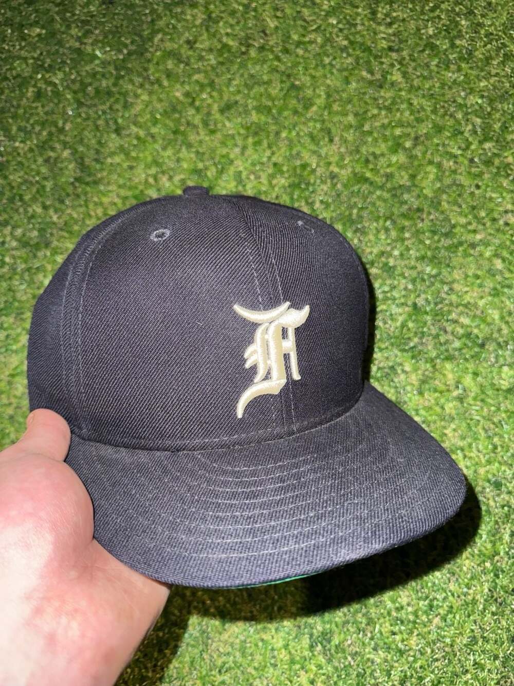 New Era Fear Of God Essentials 59FIFTY Size 7 1/2 Black Hat